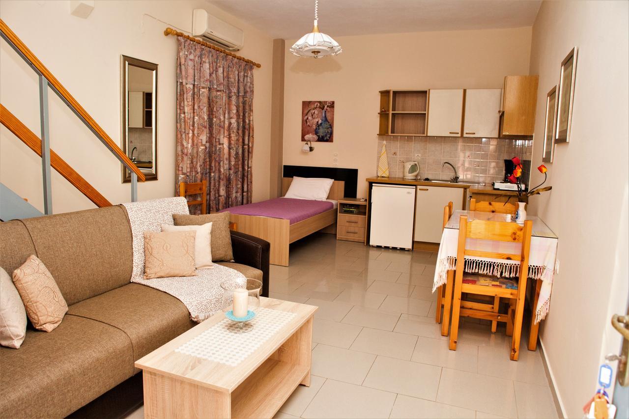Palmira Apartments Makrýgialos Dış mekan fotoğraf