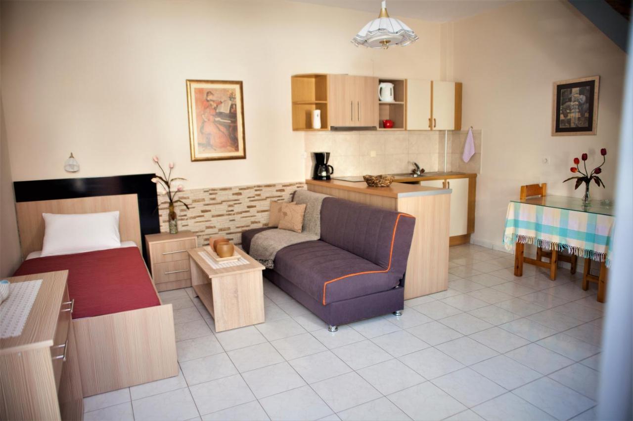 Palmira Apartments Makrýgialos Dış mekan fotoğraf